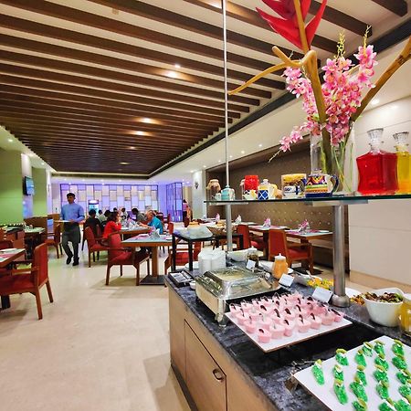 Regenta Central Grand Exotica Pimpri-Chinchwad Ngoại thất bức ảnh