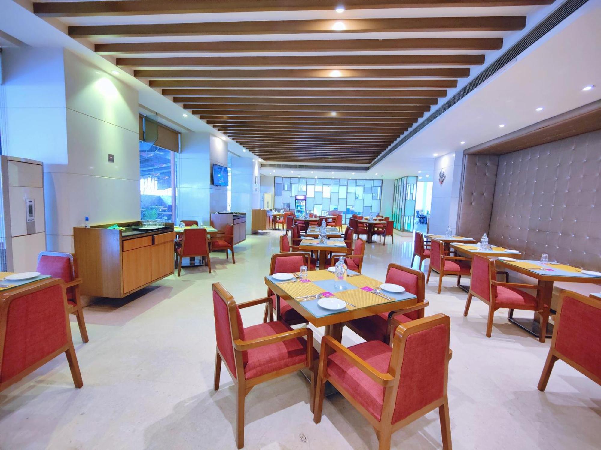 Regenta Central Grand Exotica Pimpri-Chinchwad Ngoại thất bức ảnh