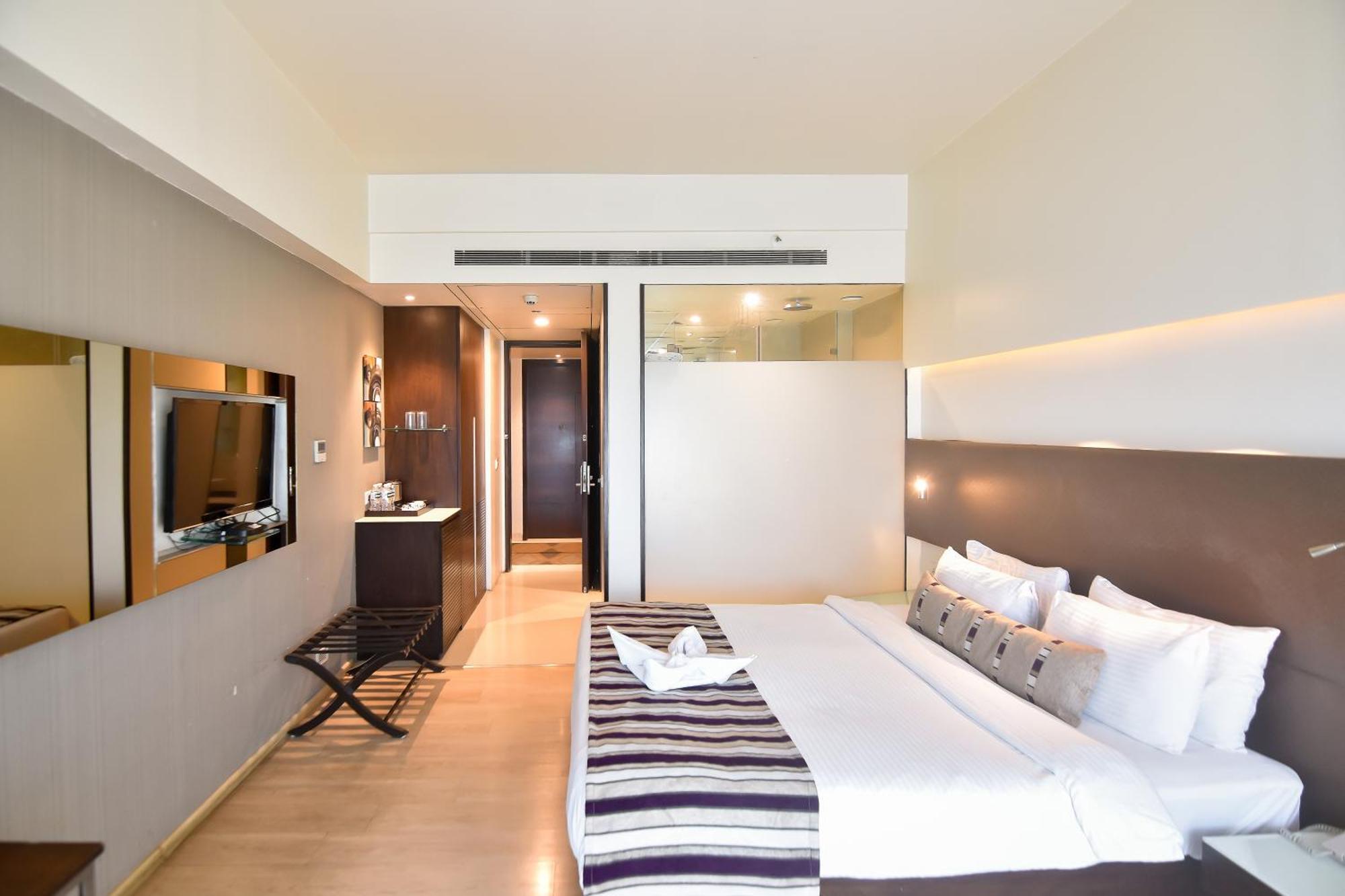 Regenta Central Grand Exotica Pimpri-Chinchwad Ngoại thất bức ảnh