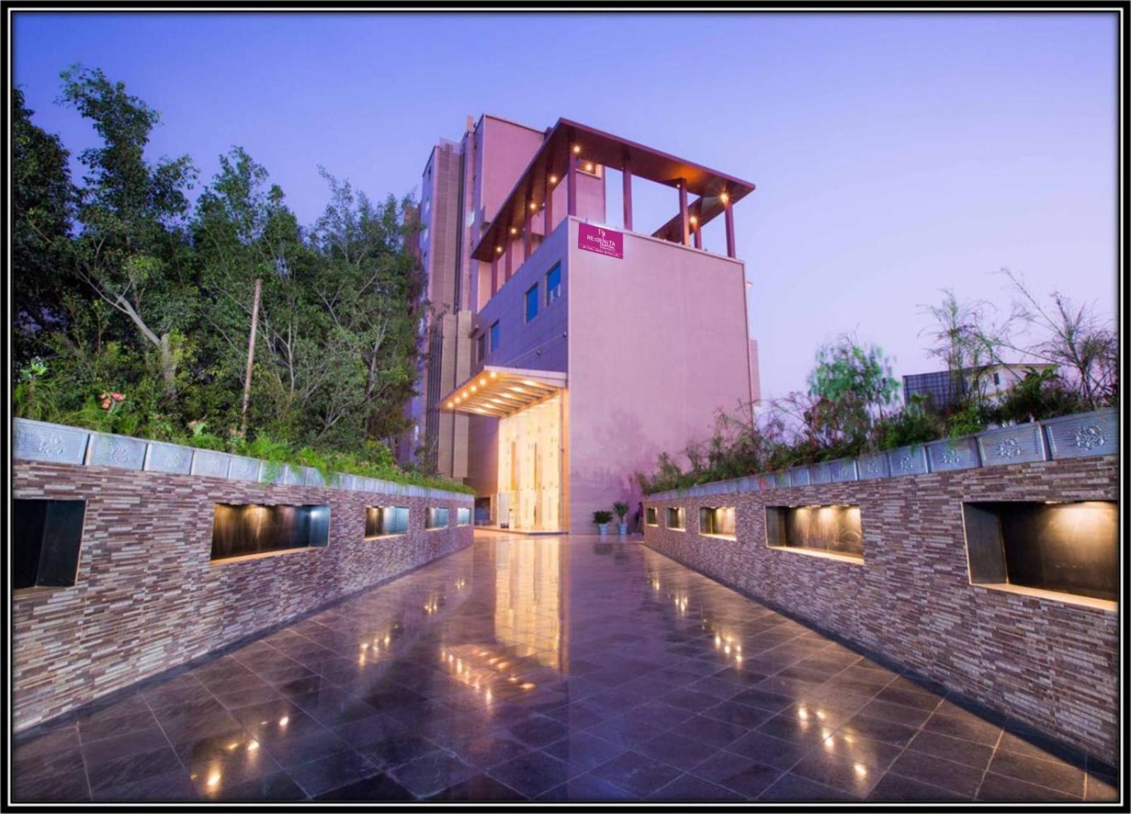 Regenta Central Grand Exotica Pimpri-Chinchwad Ngoại thất bức ảnh