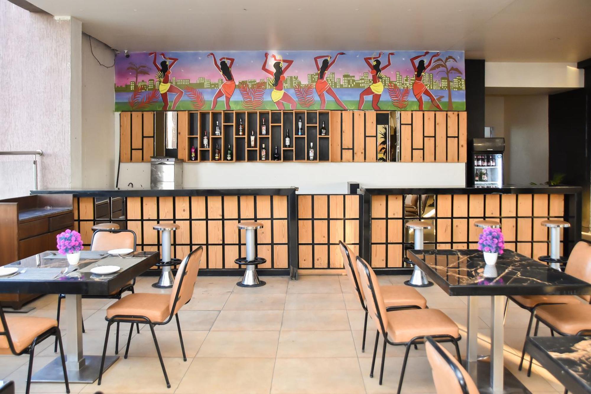 Regenta Central Grand Exotica Pimpri-Chinchwad Ngoại thất bức ảnh