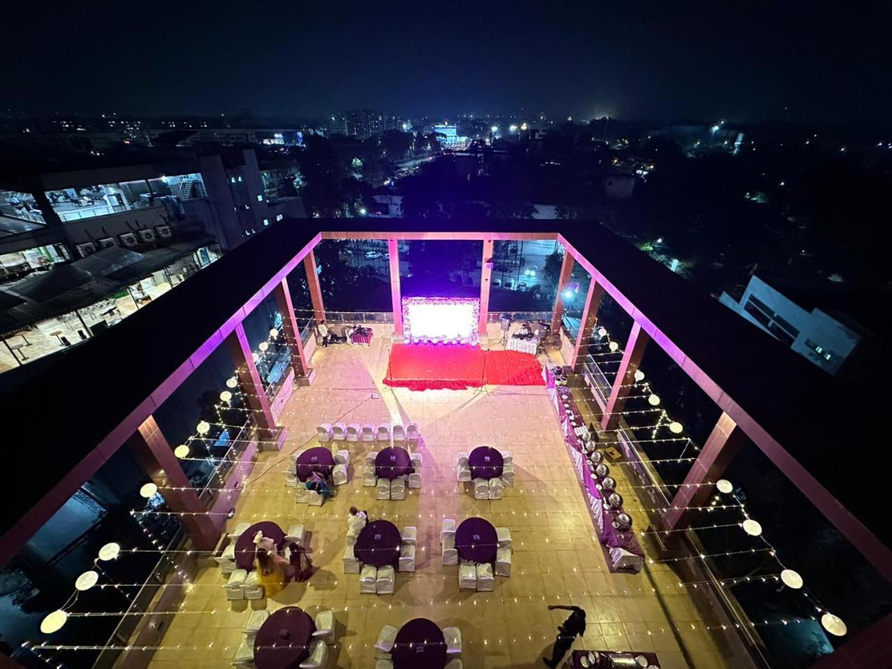 Regenta Central Grand Exotica Pimpri-Chinchwad Ngoại thất bức ảnh