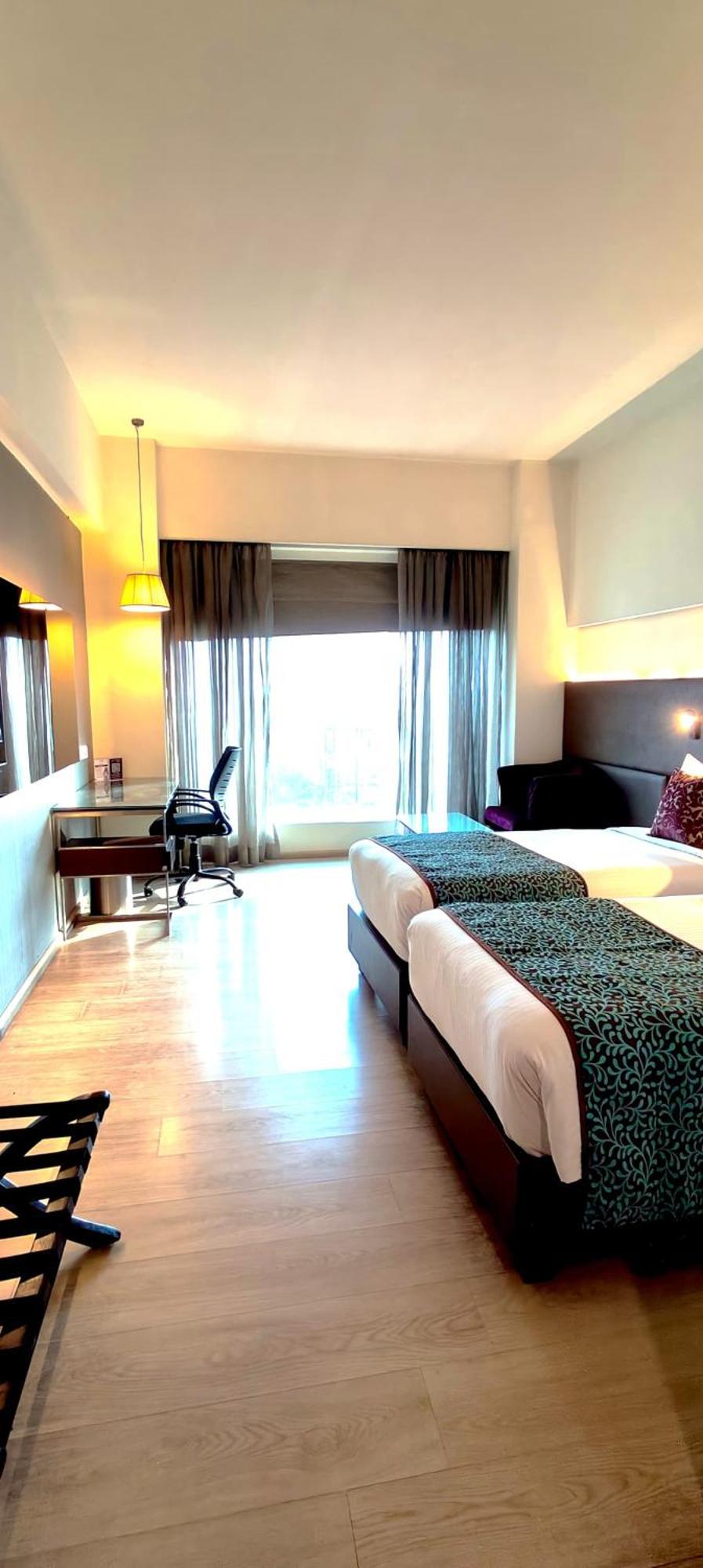 Regenta Central Grand Exotica Pimpri-Chinchwad Ngoại thất bức ảnh