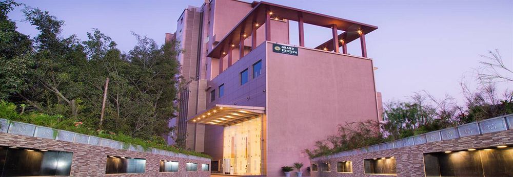 Regenta Central Grand Exotica Pimpri-Chinchwad Ngoại thất bức ảnh